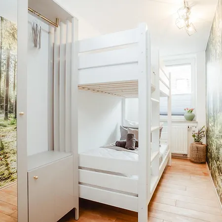 Feelgood Luxus - Fuer Gruppen & Familien Mit Whirlpool, 2 Baeder, Terrasse & Grill - Lage