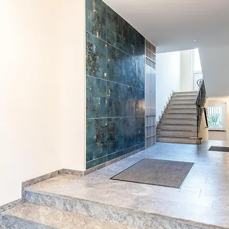 Apartment Premium Feelgood Gruppenapartment - Bis Zu 8 Personen - 120 Qm - 2 Baeder - Whirlpool, Sonnenterrasse & Grill - Im Herzen Kassels Kassel