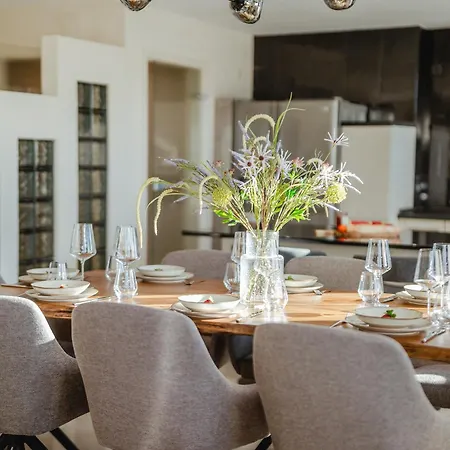 Feelgood Luxus - 120 Qm Für Gruppen&familien Mit Whirlpool, 2 Bäder, Terrasse&grill - Lage * Kassel