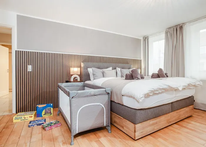 Apartmán Luxus - Fuer Gruppen & Familien Mit Whirlpool, Terrasse & Grill- Lage Kassel